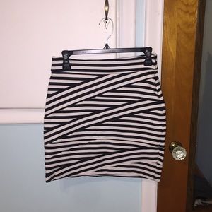 Express bandage mini skirt black and white stripes